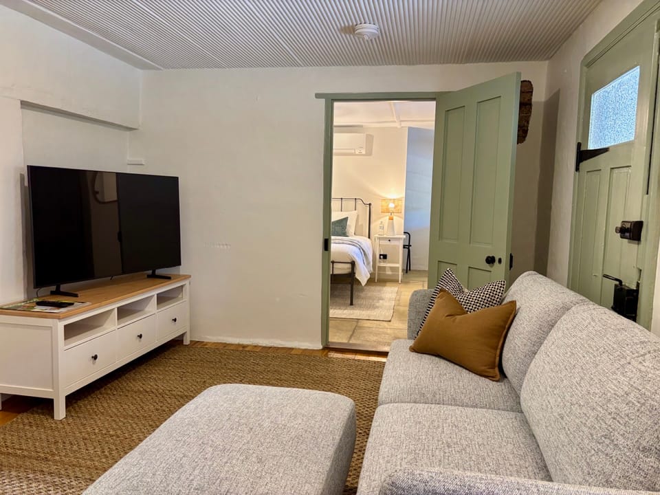 Image of the living room into the bedroom in the Menge cottage.